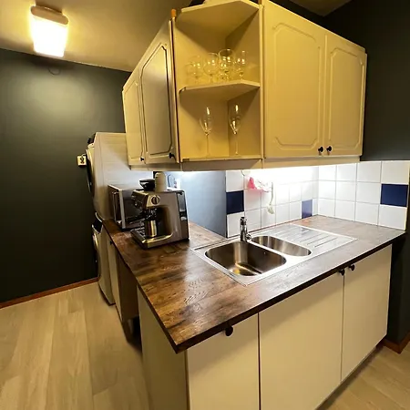 Luxury Service Apartment By Chanya Ålesund Exterior photo